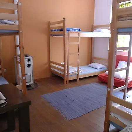 Hostel Backpacker Tiran